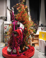 �u�������̒N�ł��s�J�\�v�o���y�уX�^�W�I���ɂĒ����p�t�H�[�}���X